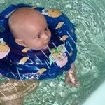 Круг Baby Swimmer для купания новорожденных 